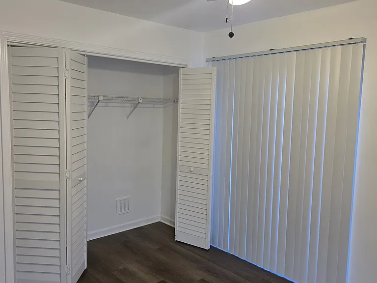 4913 Kennesaw Dr — Photo 15
