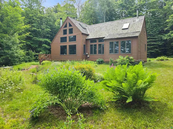 3610 N Shore Rd, La Pointe, WI 54850
