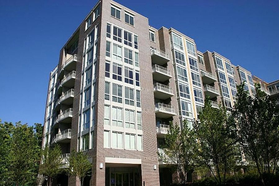 1st image of 513 W Broad St APT 717