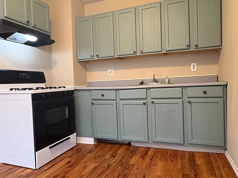 151-161 Fitch St — Photo 21