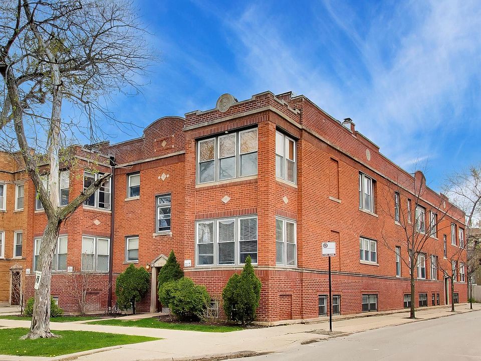 1st image of 3848 W Sunnyside Ave #1E
