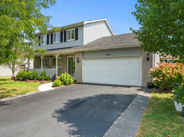 247 Fox Chase Dr N, Oswego, IL 60543