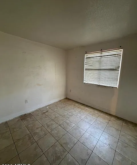 14036 N 34th Pl — Photo 8