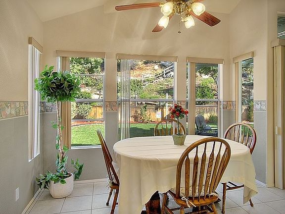 3rd image of 2108 Laura Dr