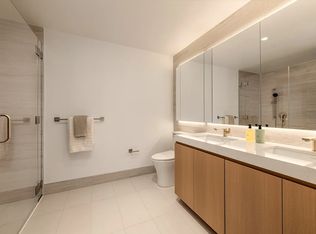 255 E 39th St #2D, New York, NY 10016