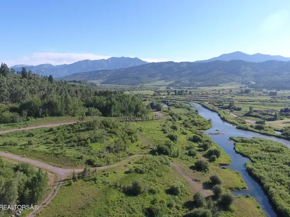 LOT 9 Kibbie Pkwy, Alpine, WY 83128