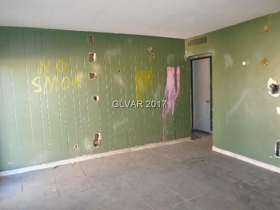 5th image of 1323 Rexford Pl