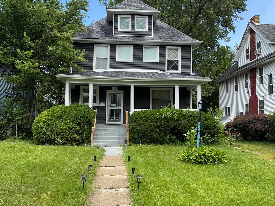 1st image of 1068 Lincoln Ave