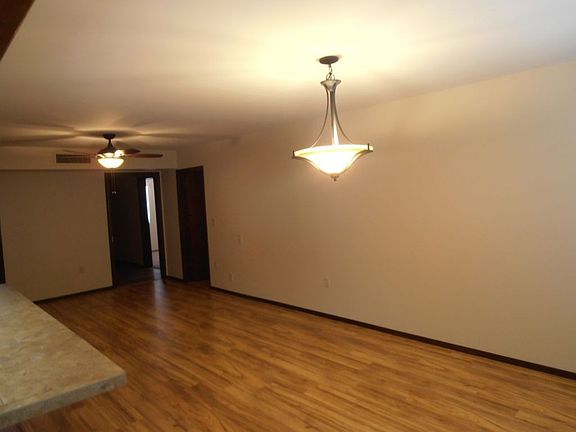 5th image of 3103 E Delta Ave