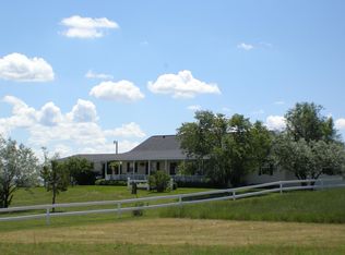 1160 Hitt Dr, Gillette, WY 82718