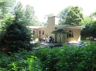 1 Side Way, Purdys, NY 10578