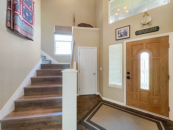 5th image of 2221 S Conyer Court