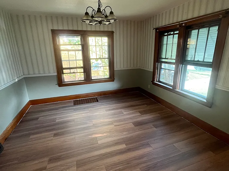 41 N Brockway Ave — Photo 4