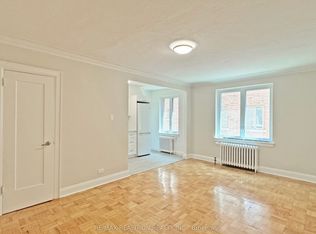 398 Avenue Rd #425-C02, Toronto, ON M4V 2H4