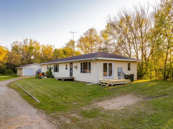411 W Nokomis St, Osakis, MN 56360