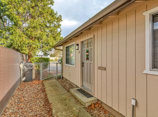 449 SW I St, Grants Pass, OR 97526