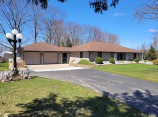 1880 S M 52 Rd, Owosso, MI 48867