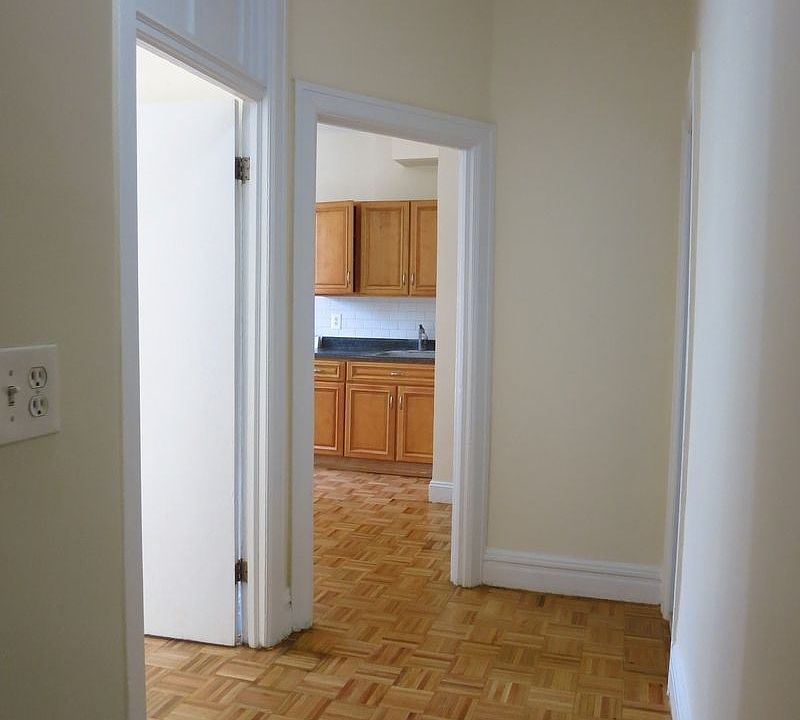 1st image of 527 E 78th St APT 5D