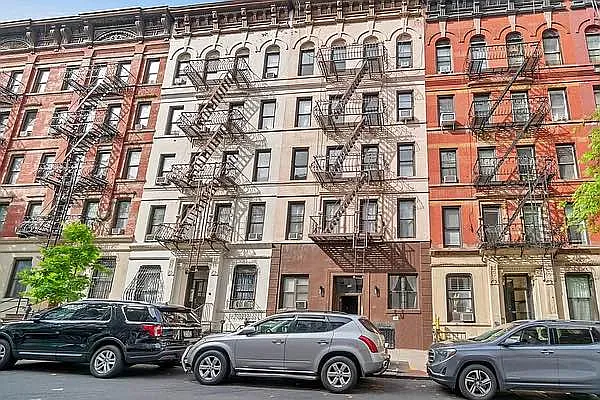 Rented by Compass | media 8