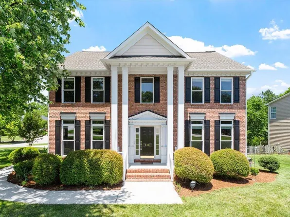 318 Riggsbee Farm Dr, Cary, NC 27519