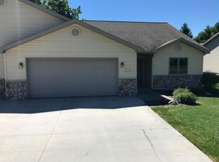 1134 Como Ave, Duluth, MN 55811