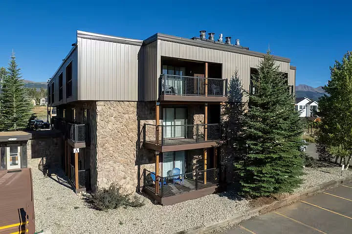 Great Location!