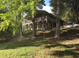 222 Kivi Rd, Franklin, NC 28734