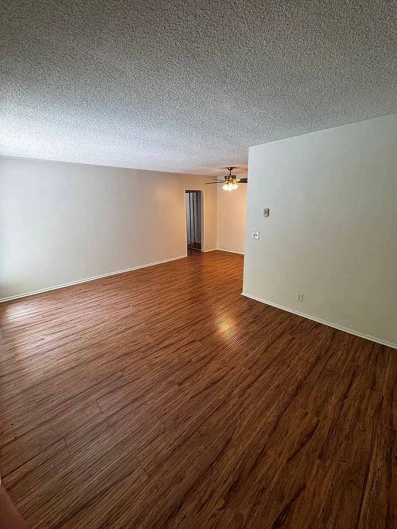 1 bed, 1.0 bath, 700 sqft, $2,250 — Photo 1