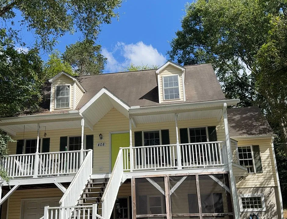 408 Mitchell Ln