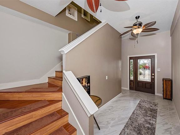 4th image of 1018 Long Reach Dr