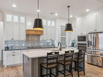 5812 Ledgestone Dr, Mustang, OK, 73064