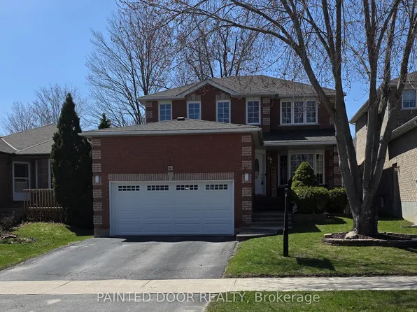 96 Ward Dr, Barrie, ON L4N 8A5