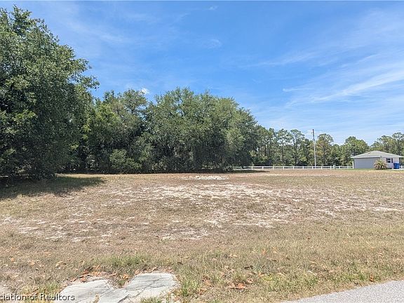 2nd image of 16 Quail Roost Rd