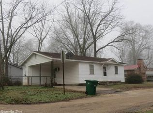 507 3rd St, Rison, AR 71665