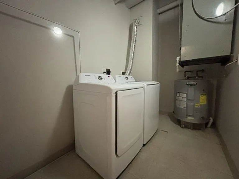 Bridgeview Apartments — Photo 60