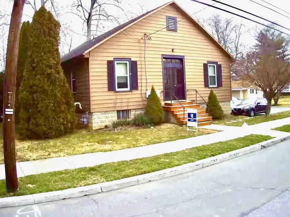 75 Cacoosing Ave, Reading, PA 19608