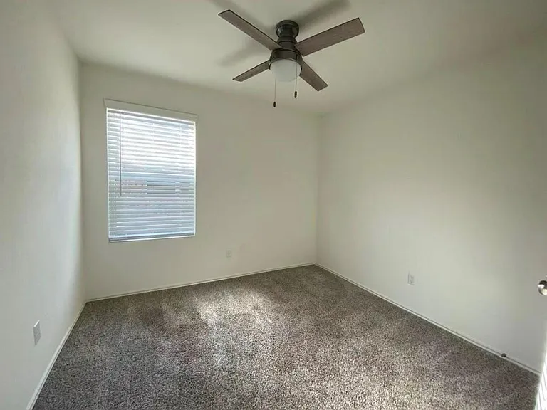 1209 Nokota Bnd — Photo 17