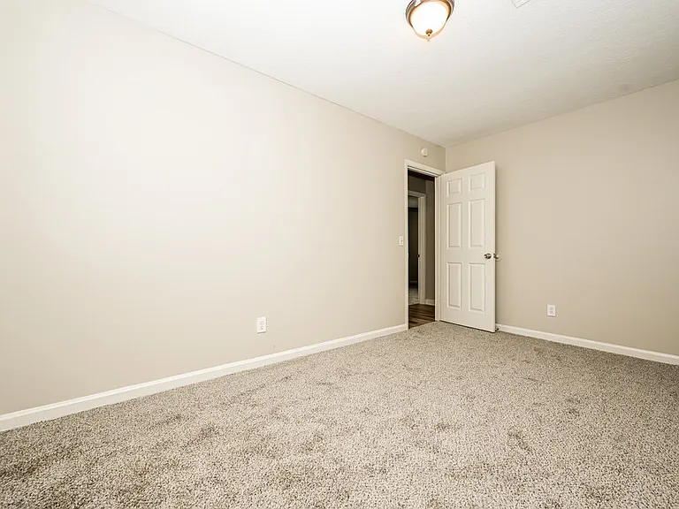 107 Fairview Pl — Photo 13
