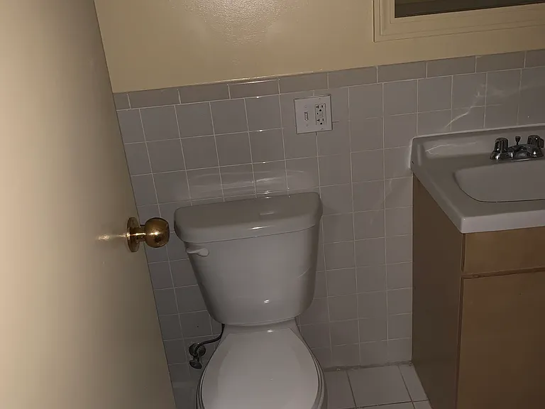 12 Brooklyn Ave #505 — Photo 10