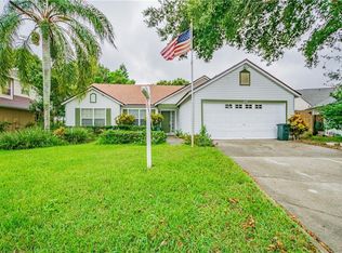 628 Bay Cove Dr, Tarpon Springs, FL 34689