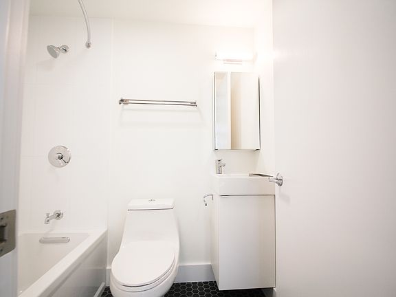 2nd image of 555 Buena Vista Ave W #305