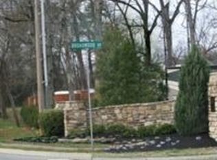 492 Broadmoor Dr, Maryville, TN 37803