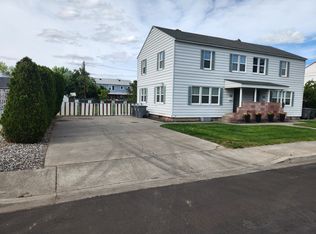 1312 Rochefontaine St, Richland, WA 99354