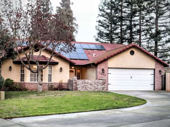 1022 N Crenshaw Court, Visalia, CA 93291