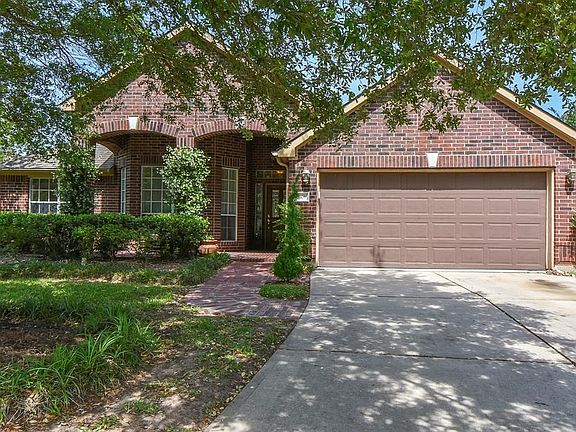 If you're looking for a home that stands out from the rest, you've found it! This fabulous, 4 bedroom, 2 bathroom home in the desirable Hannover Forest neighborhood is a must see.