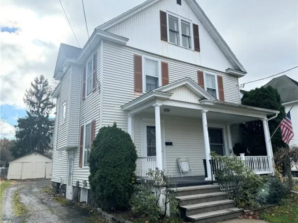 92 Walnut St, Auburn, NY 13021