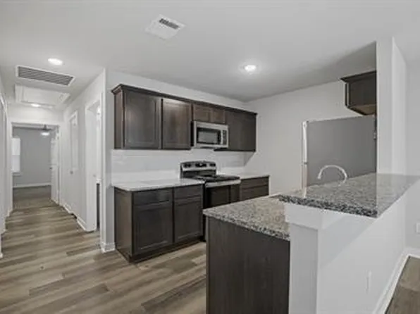 324 W Munson St #324, Denison, TX 75020