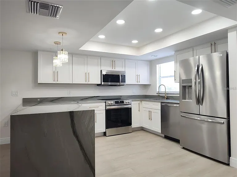 255 Capri Cir N #36 — Photo 6