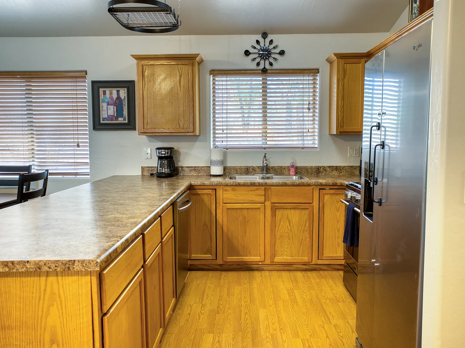 3 bed, 1200 sqft, $1,995 — Photo 2