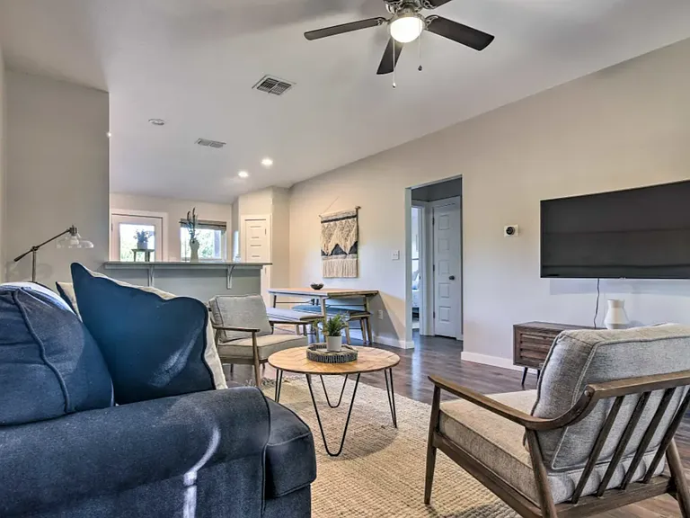 7609 Bar K Ranch Rd — Photo 5